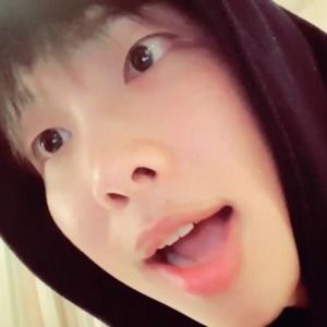 Meet your Posher, Ava